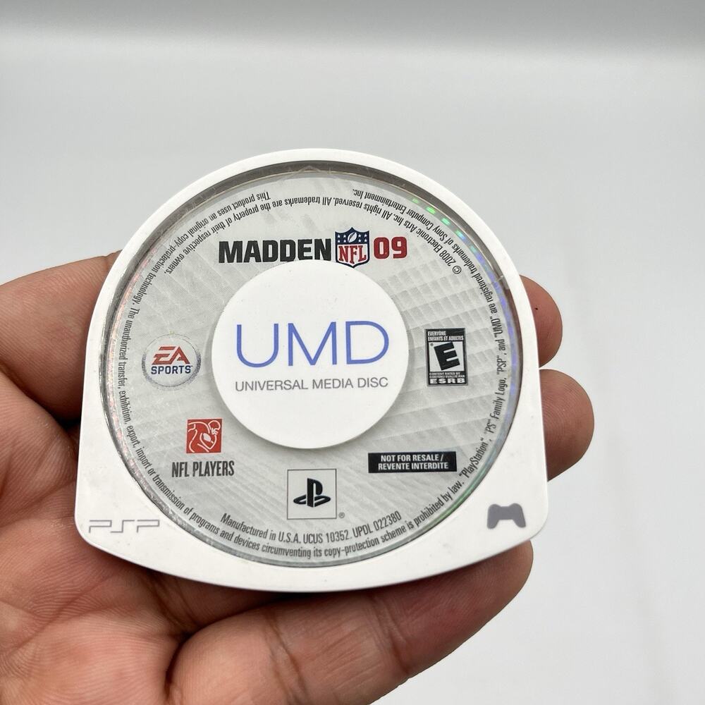 Madden NFL 09 (Sony PSP, 2008) UMD Game Disc Only! Tested Working